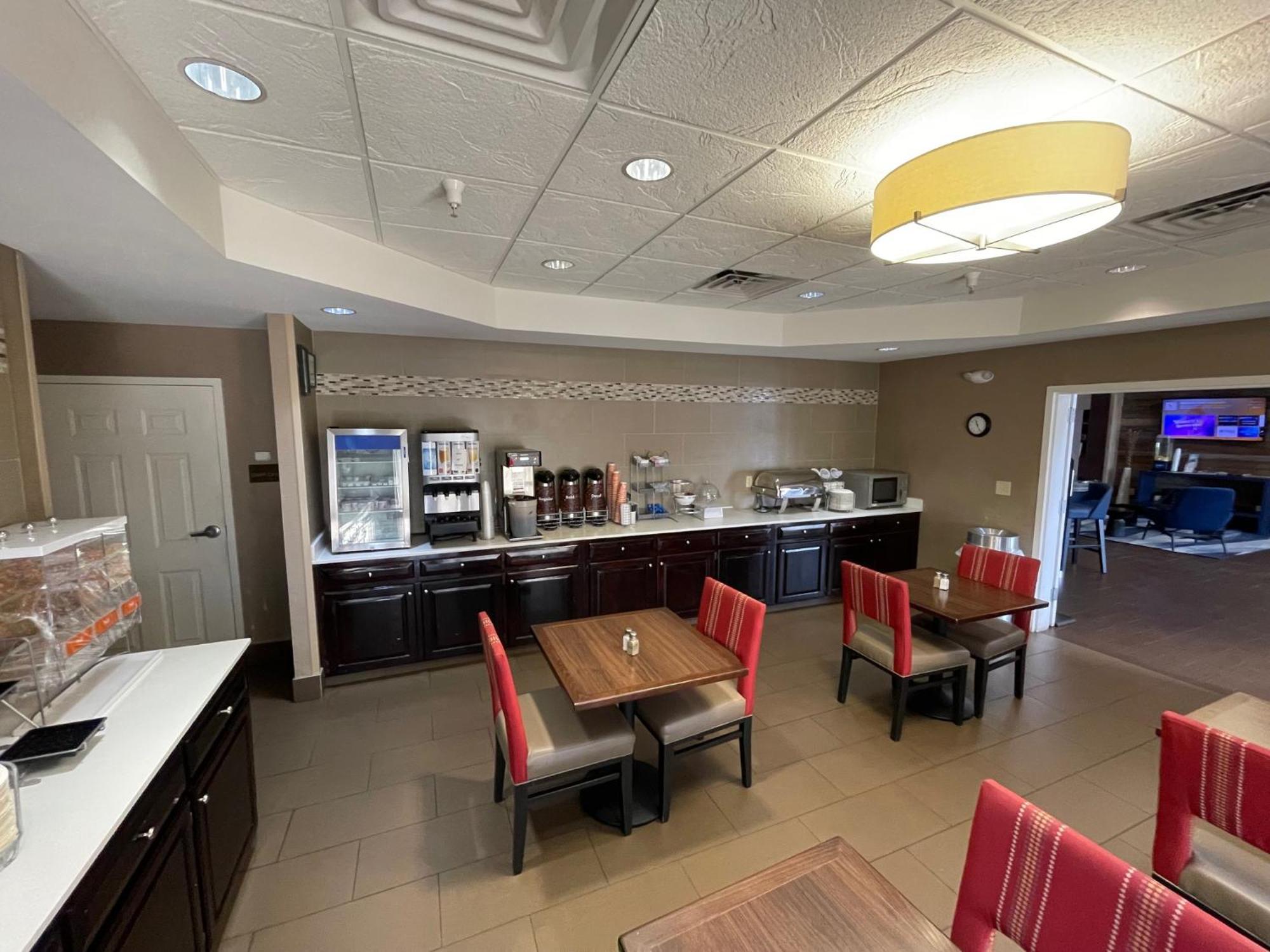 Comfort Suites Crossville Exterior foto