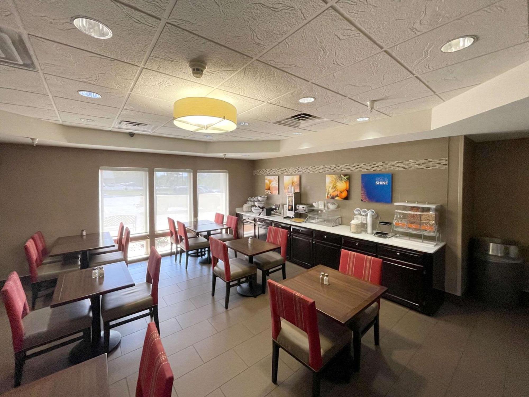 Comfort Suites Crossville Exterior foto
